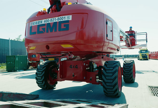 bsports必一体育重机发车视频